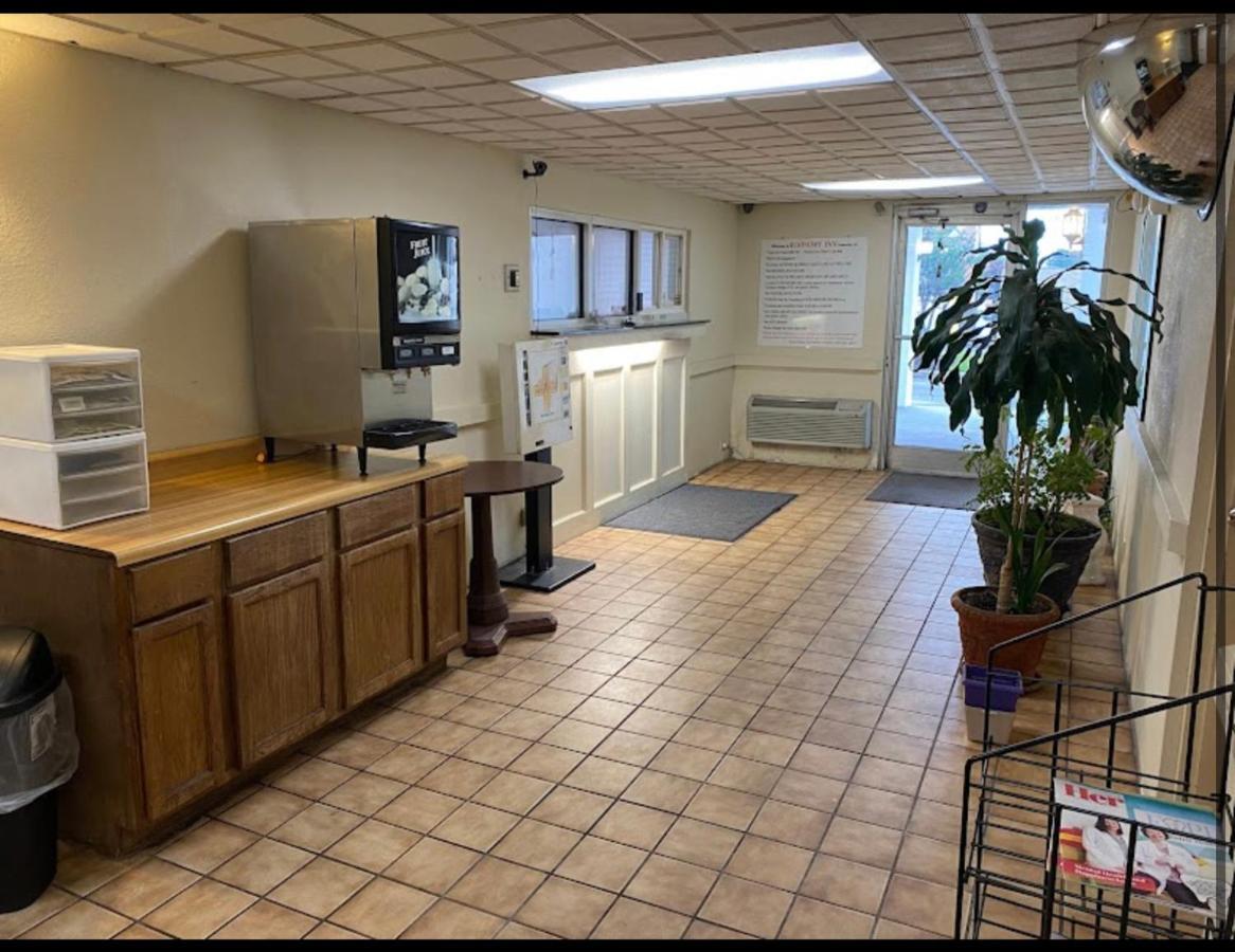 Economy Inn Of Greenville, Near Ecu Health Center エクステリア 写真