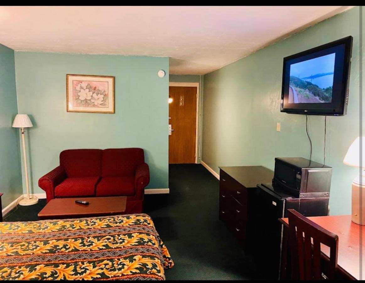 Economy Inn Of Greenville, Near Ecu Health Center エクステリア 写真